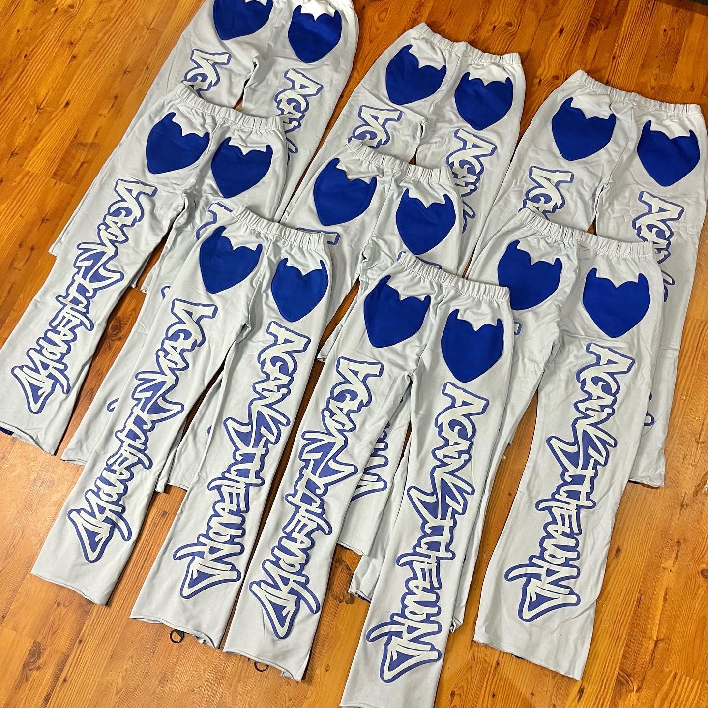 AGAINSTTHEWORLD SWEATS (BLUEBERRY)